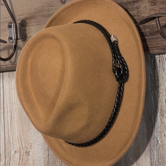 Wool Panama Hat - Picture 10 of 13